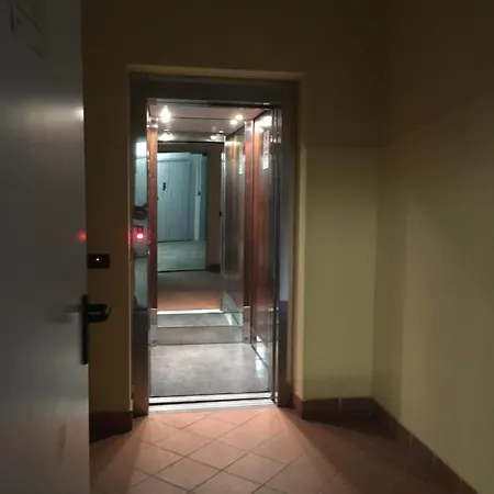 Apartment Antonellagardalake Desenzano del Garda