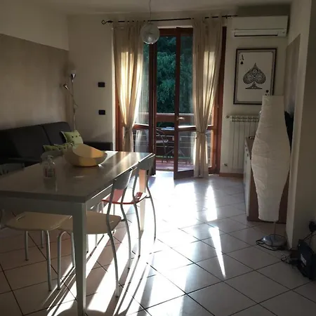 Antonellagardalake Apartment Desenzano del Garda