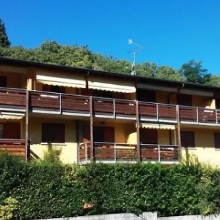 Antonellagardalake Apartment