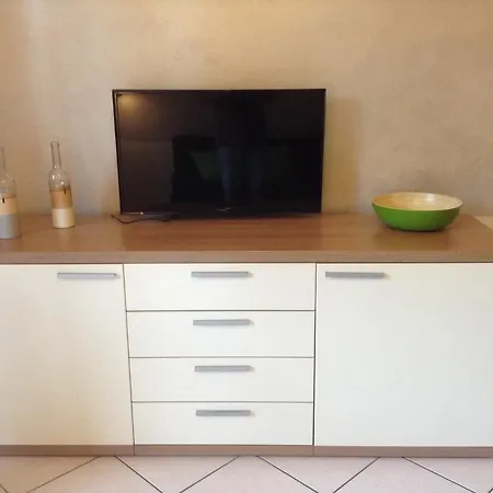 Antonellagardalake Apartment Desenzano del Garda